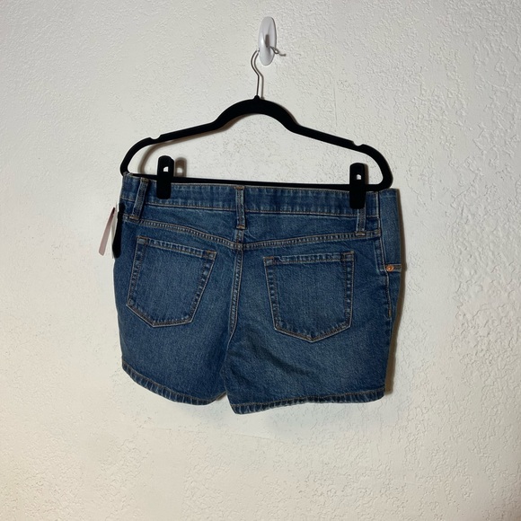 NWT Isabel Maternity Shorts - Picture 3 of 5